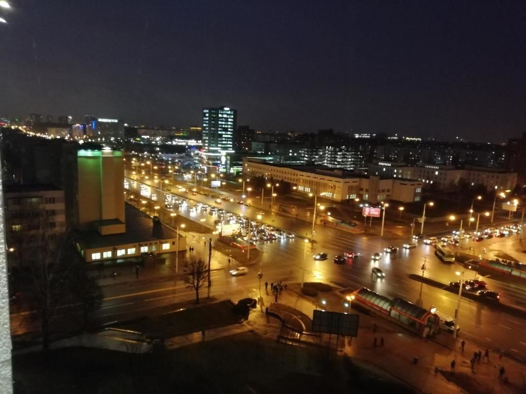 Апартаменты 2х комнатная м.Спортивная Минск