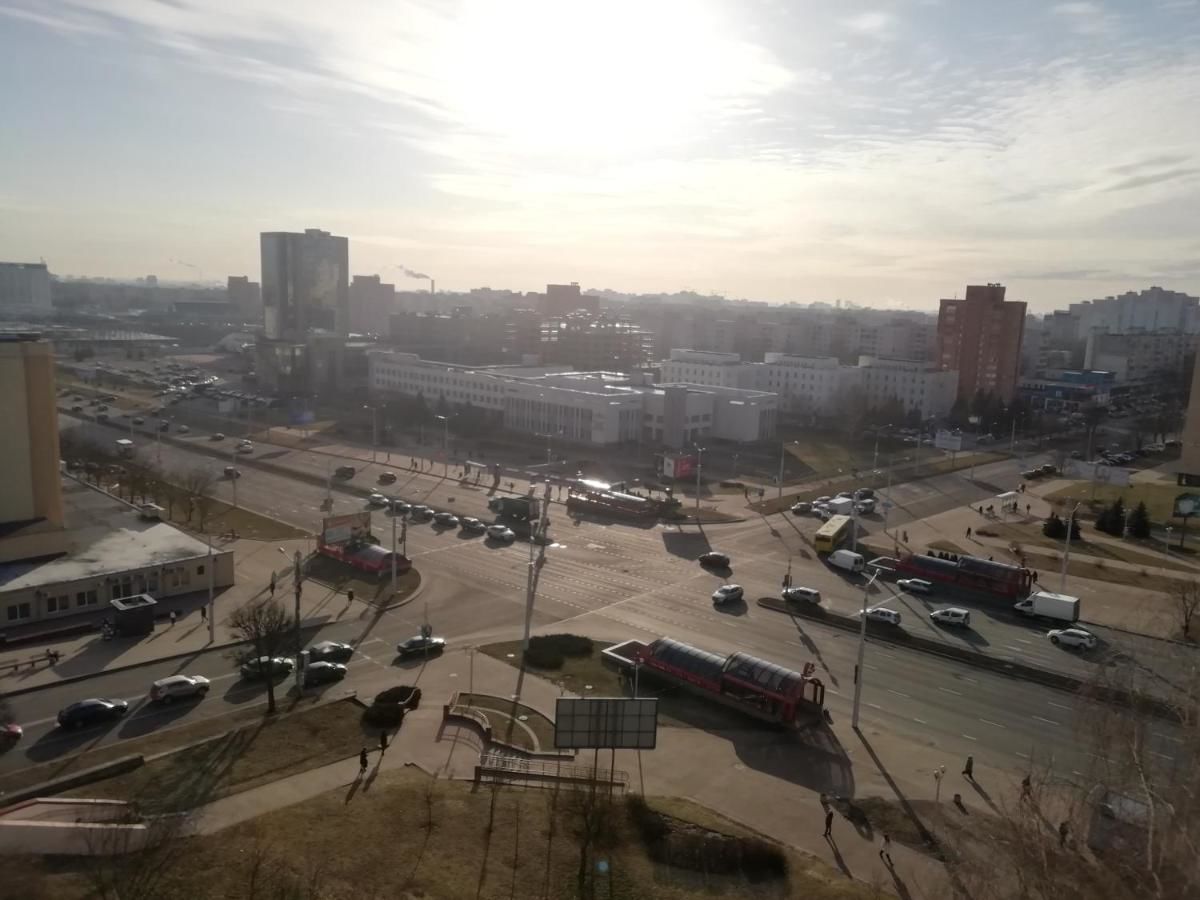 Апартаменты 2х комнатная м.Спортивная Минск